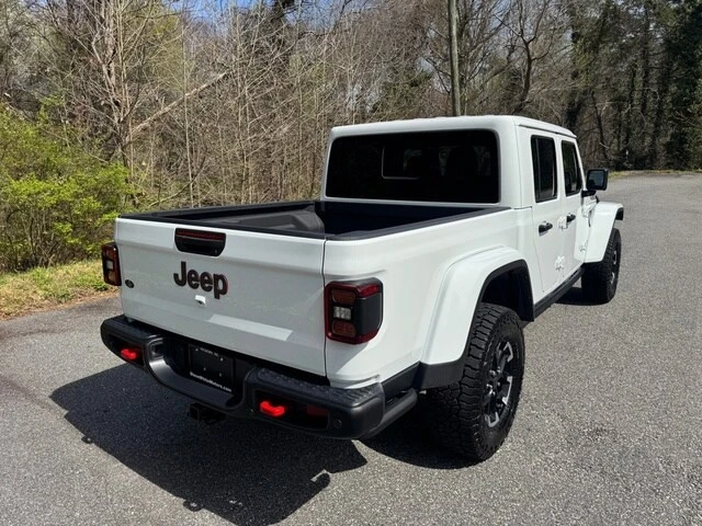 2025 Jeep JT Gladiator - Image 6 of 21