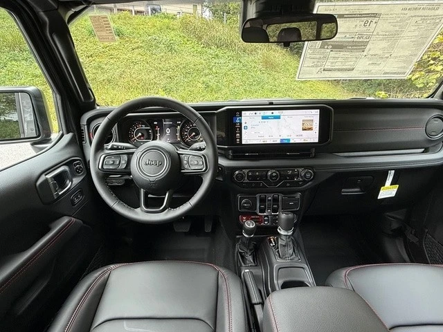 2025 Jeep JT Gladiator - Image 12 of 21