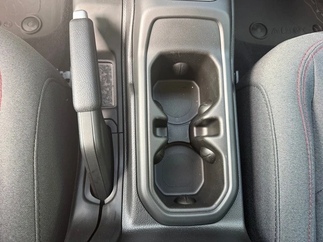 2025 Jeep JT Gladiator - Image 26 of 30