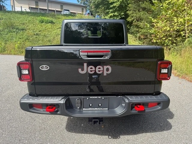 2025 Jeep JT Gladiator - Image 8 of 21