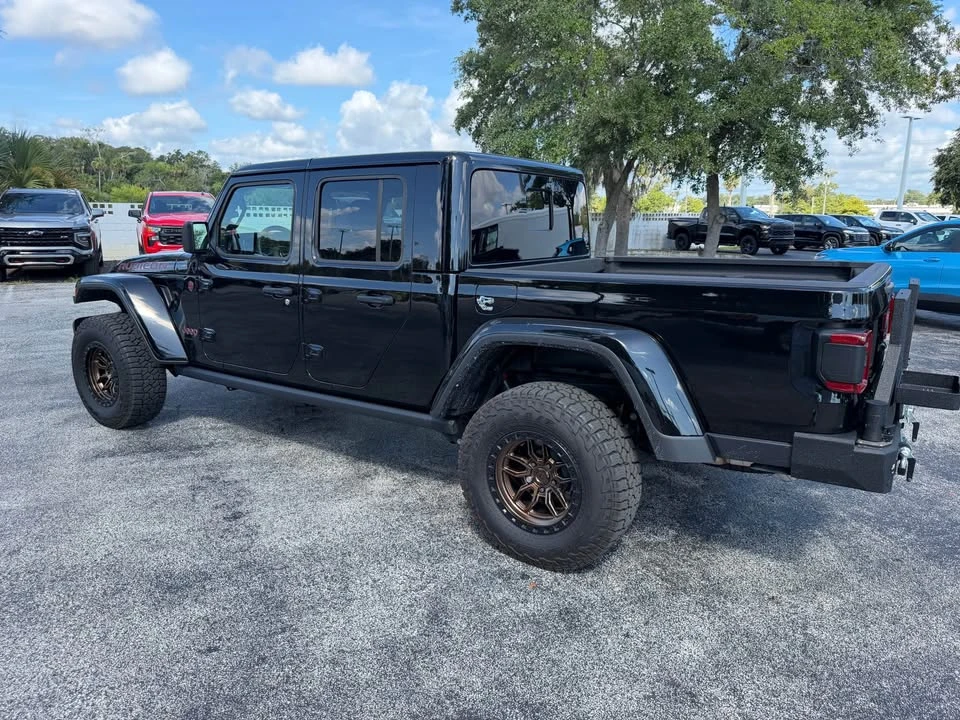 2025 Jeep JT Gladiator - Image 4 of 9