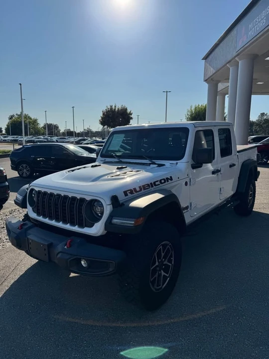 2025 Jeep JT Gladiator - Image 3 of 9