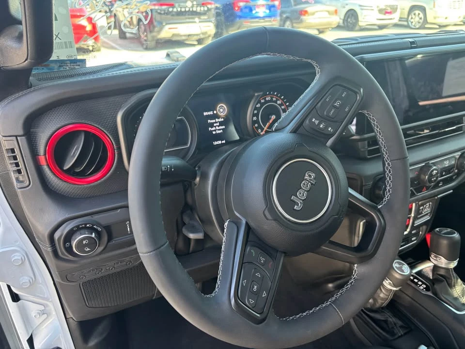 2025 Jeep JT Gladiator - Image 9 of 16