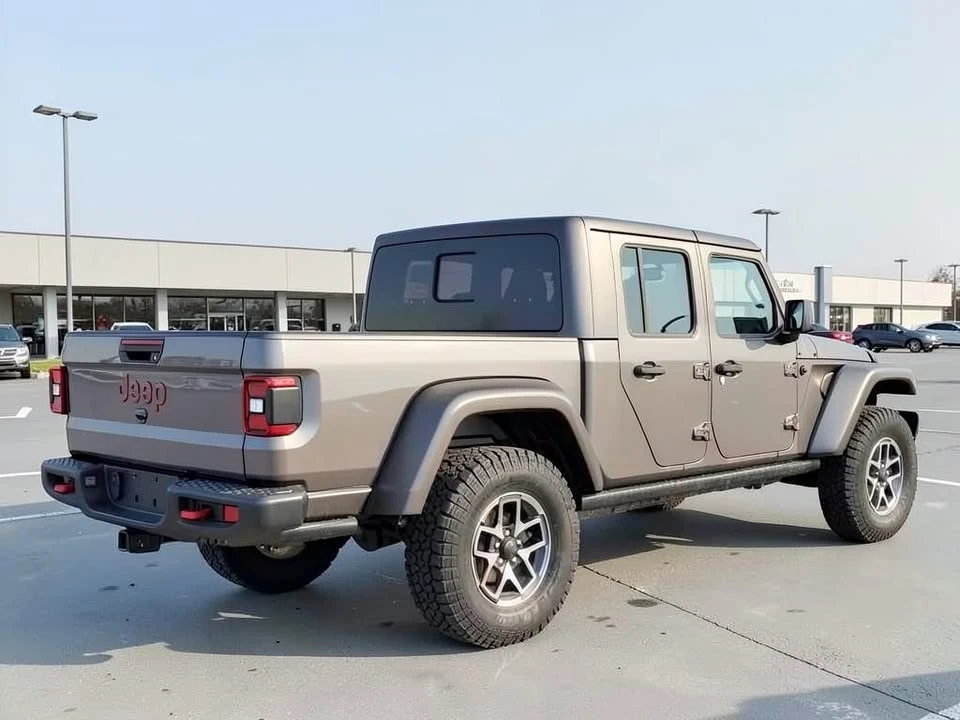 2025 Jeep JT Gladiator - Image 5 of 11
