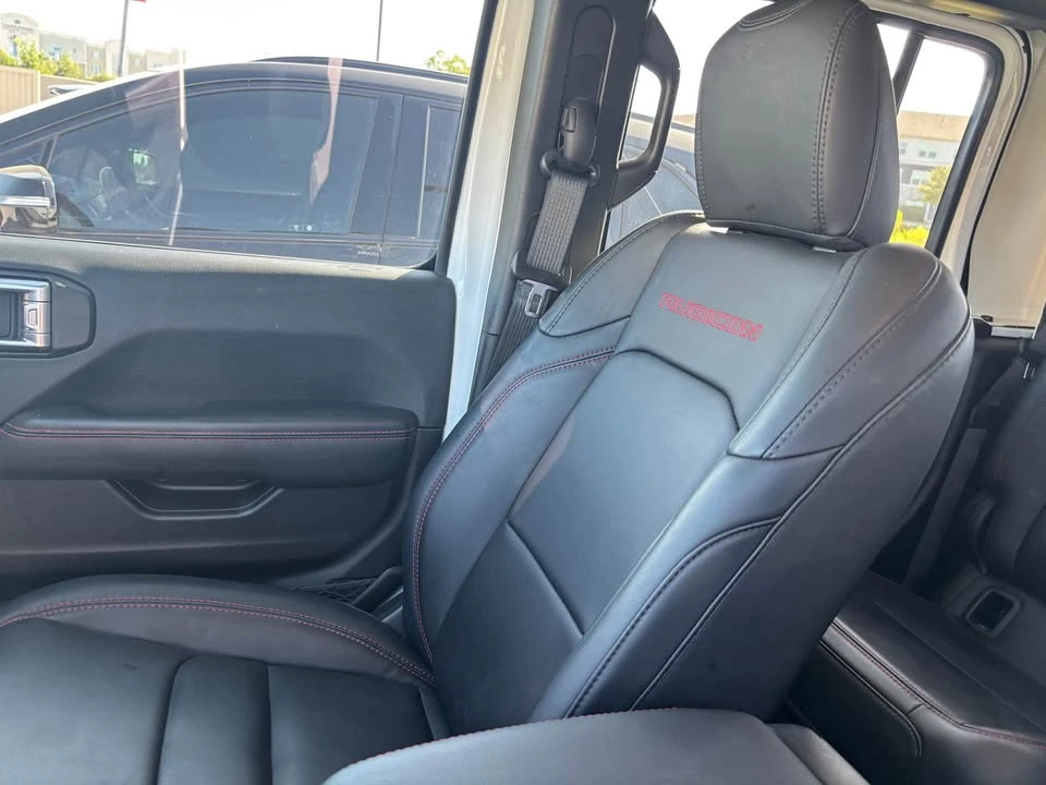 2025 Jeep JT Gladiator - Image 14 of 16