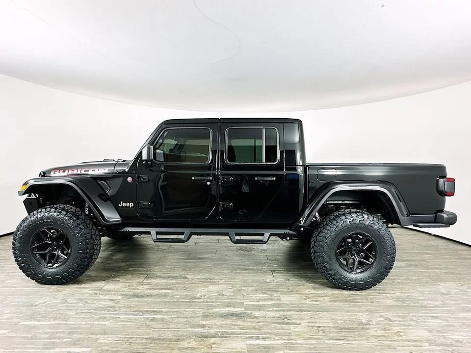 2025 Jeep JT Gladiator - Image 12 of 20