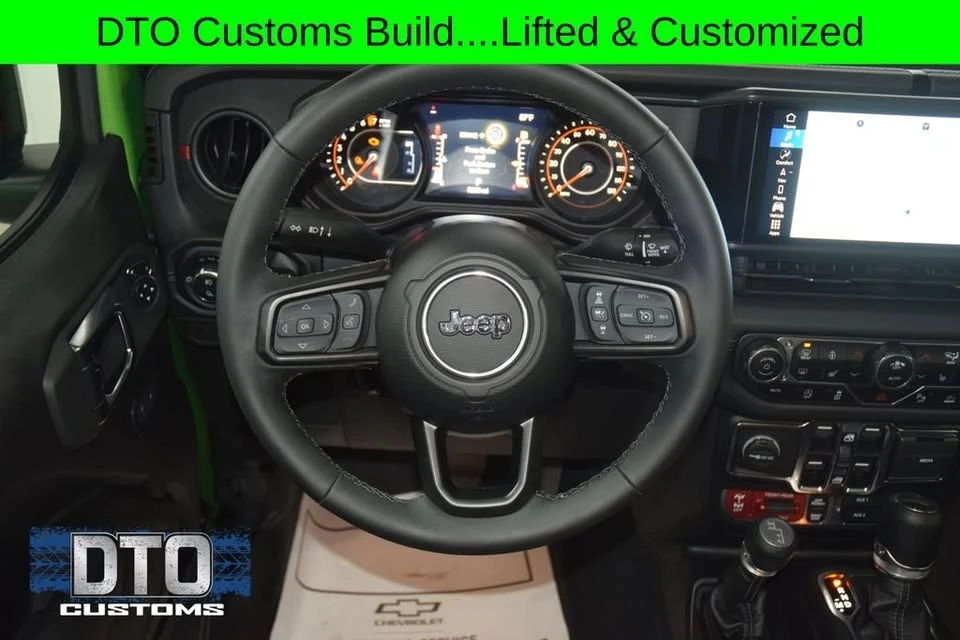 2025 Jeep JT Gladiator - Image 16 of 20
