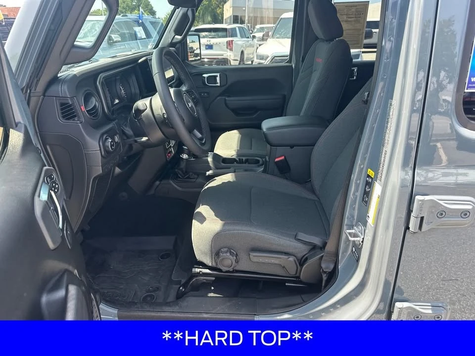 2025 Jeep JT Gladiator - Image 9 of 20