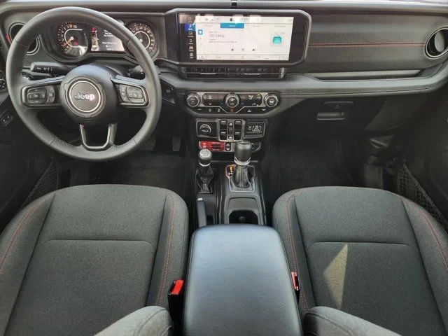 2025 Jeep JT Gladiator - Image 12 of 15