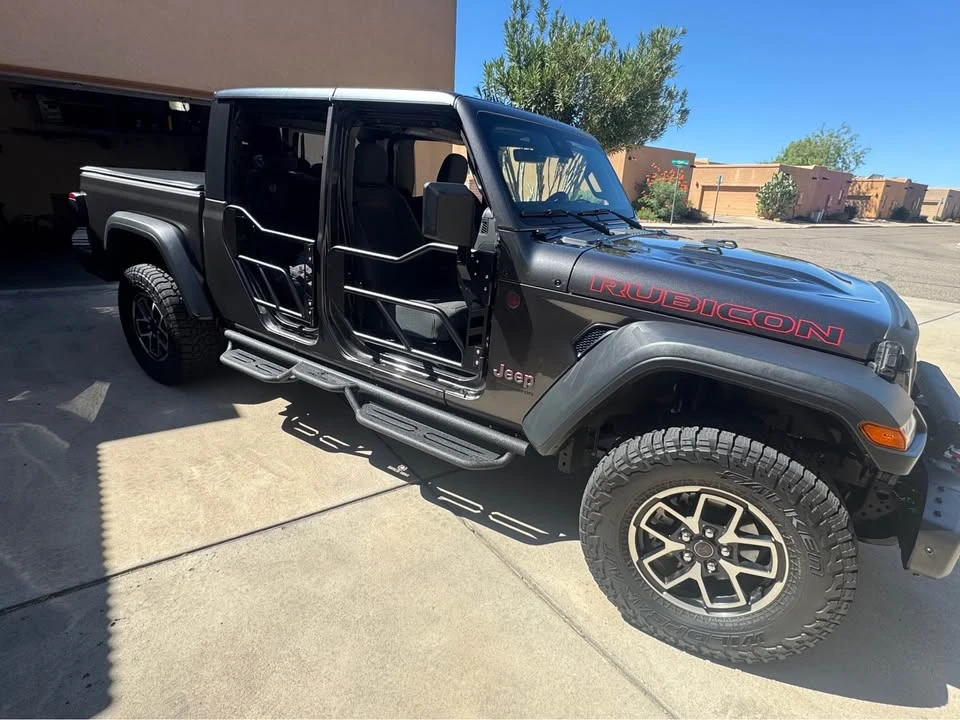 2025 Jeep JT Gladiator - Image 3 of 20