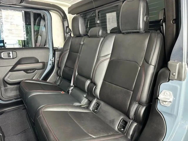 2025 Jeep JT Gladiator - Image 17 of 21