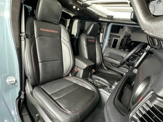 2025 Jeep JT Gladiator - Image 18 of 21