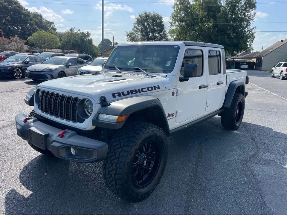 2025 Jeep JT Gladiator - Image 3 of 13