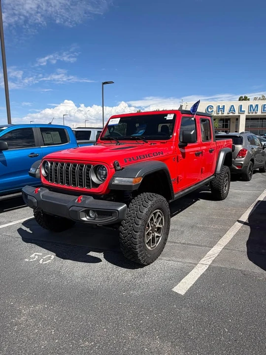 2025 Jeep JT Gladiator - Image 2 of 6