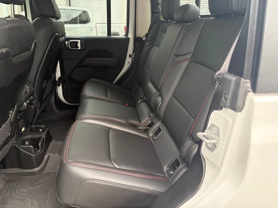2025 Jeep JT Gladiator - Image 7 of 12