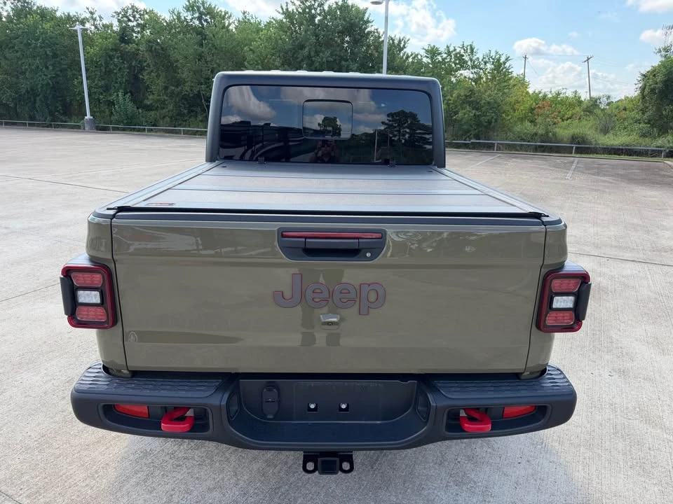 2025 Jeep JT Gladiator - Image 4 of 20