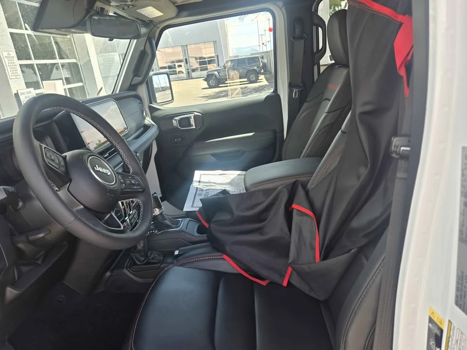 2025 Jeep JT Gladiator - Image 7 of 11