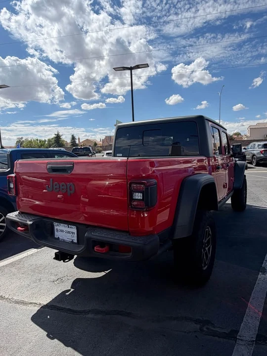 2025 Jeep JT Gladiator - Image 3 of 6