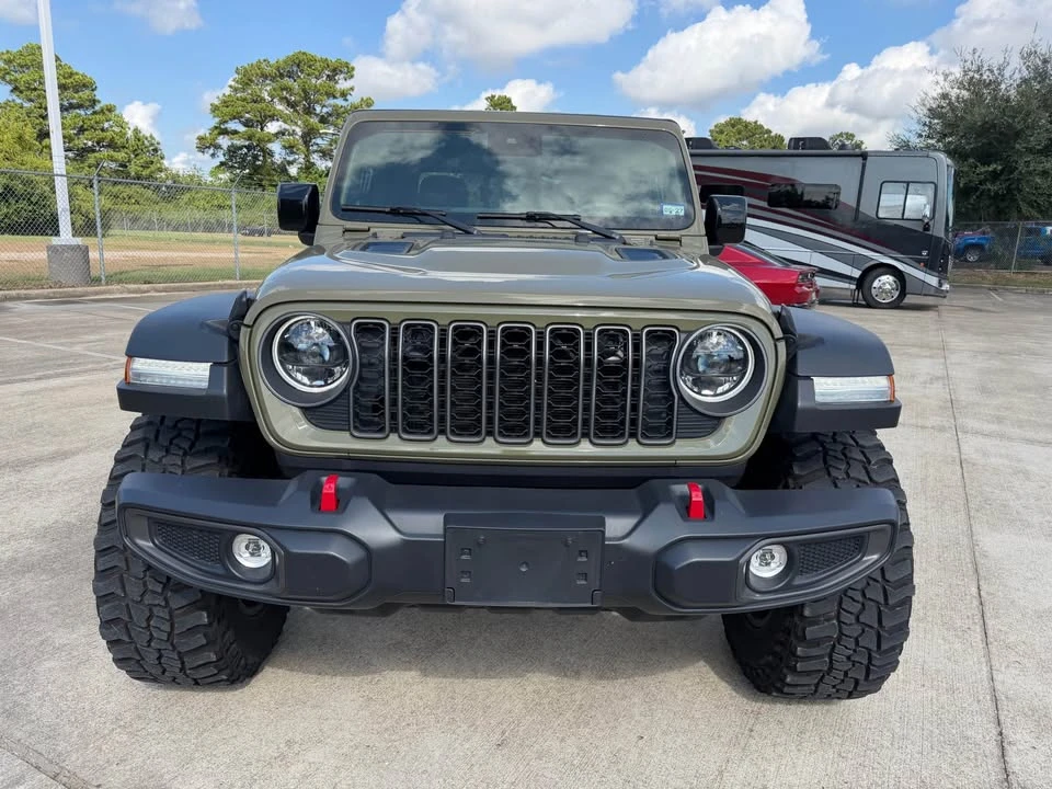 2025 Jeep JT Gladiator - Image 8 of 20