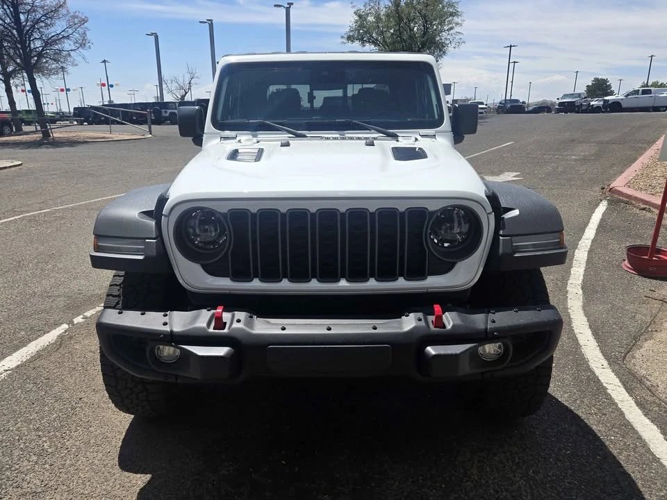 2025 Jeep JT Gladiator - Image 3 of 11