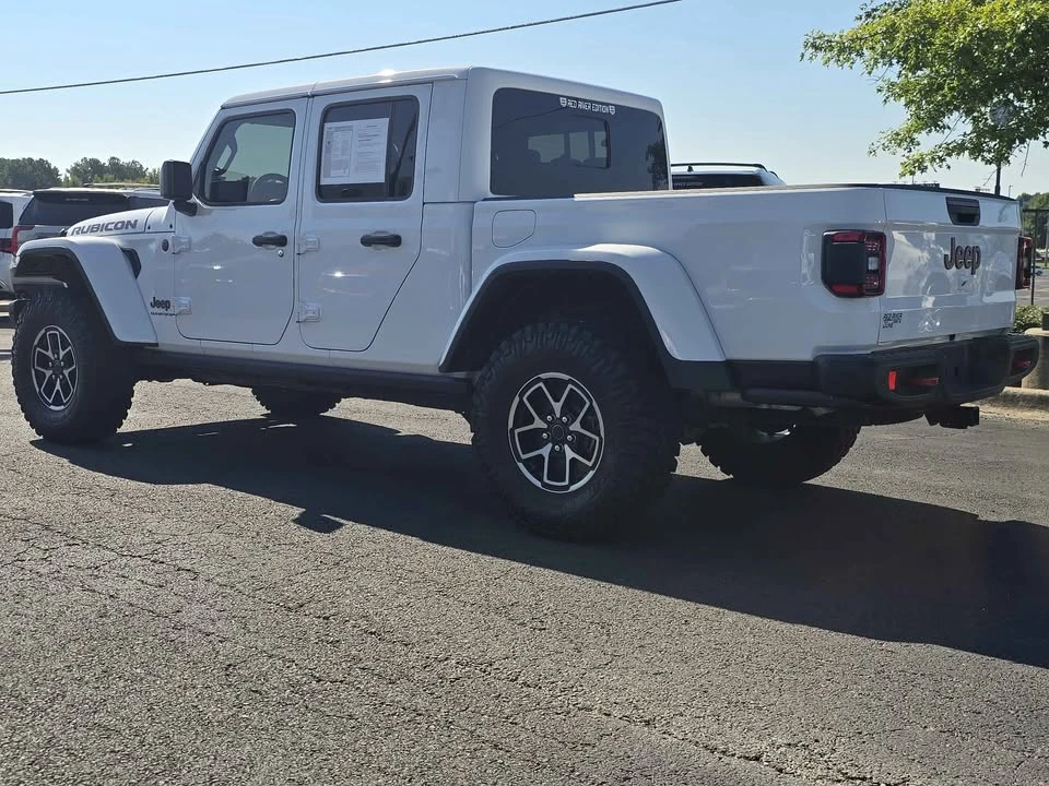 2025 Jeep JT Gladiator - Image 5 of 8