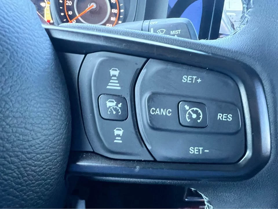 2025 Jeep JT Gladiator - Image 19 of 20