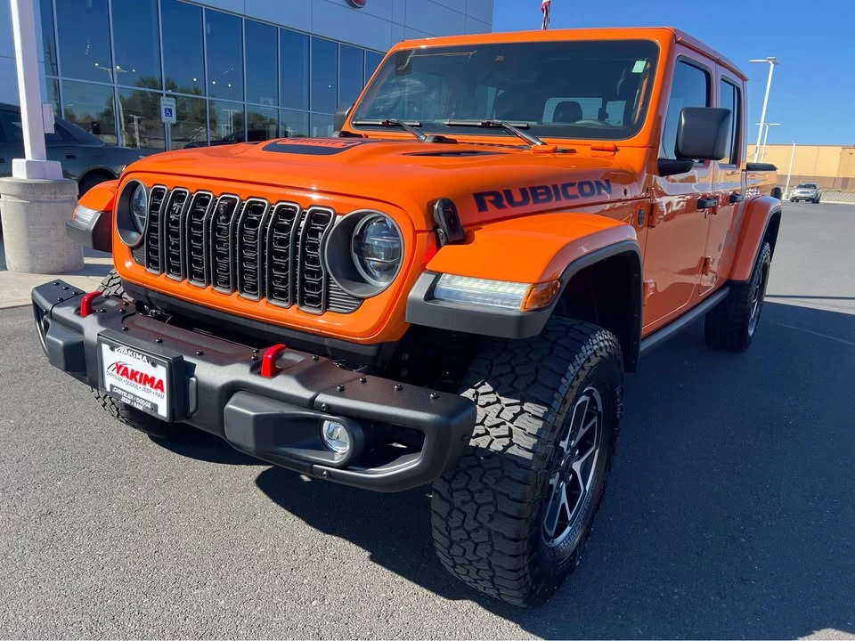 2025 Jeep JT Gladiator - Image 2 of 20