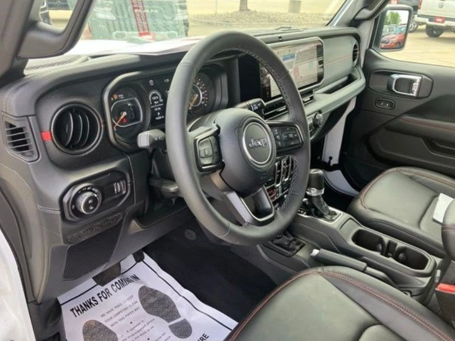 2025 Jeep JT Gladiator - Image 3 of 5