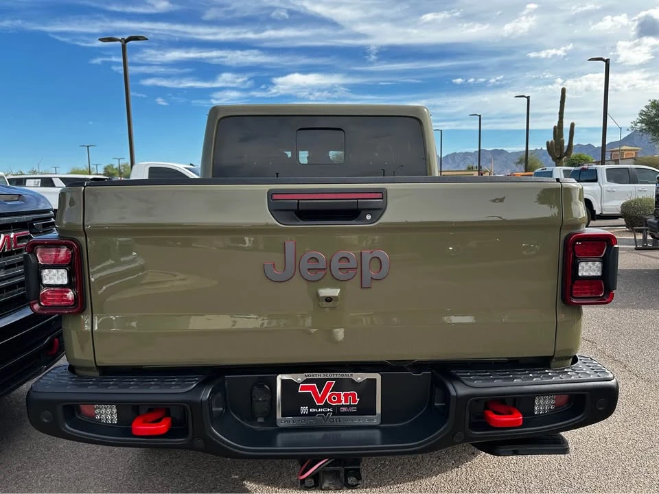 2025 Jeep JT Gladiator - Image 4 of 12