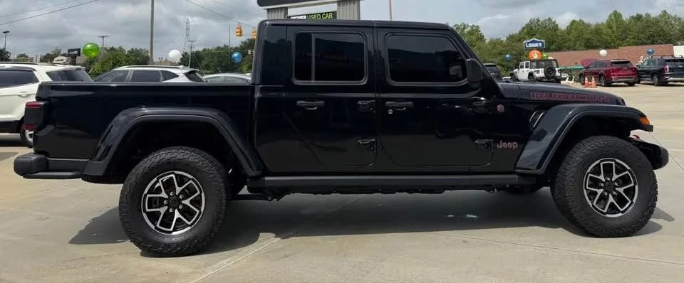 2025 Jeep JT Gladiator - Image 3 of 20