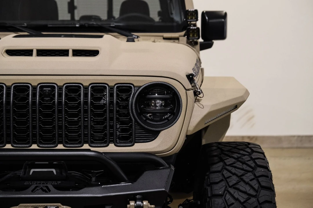 2025 Jeep JT Gladiator - Image 4 of 12