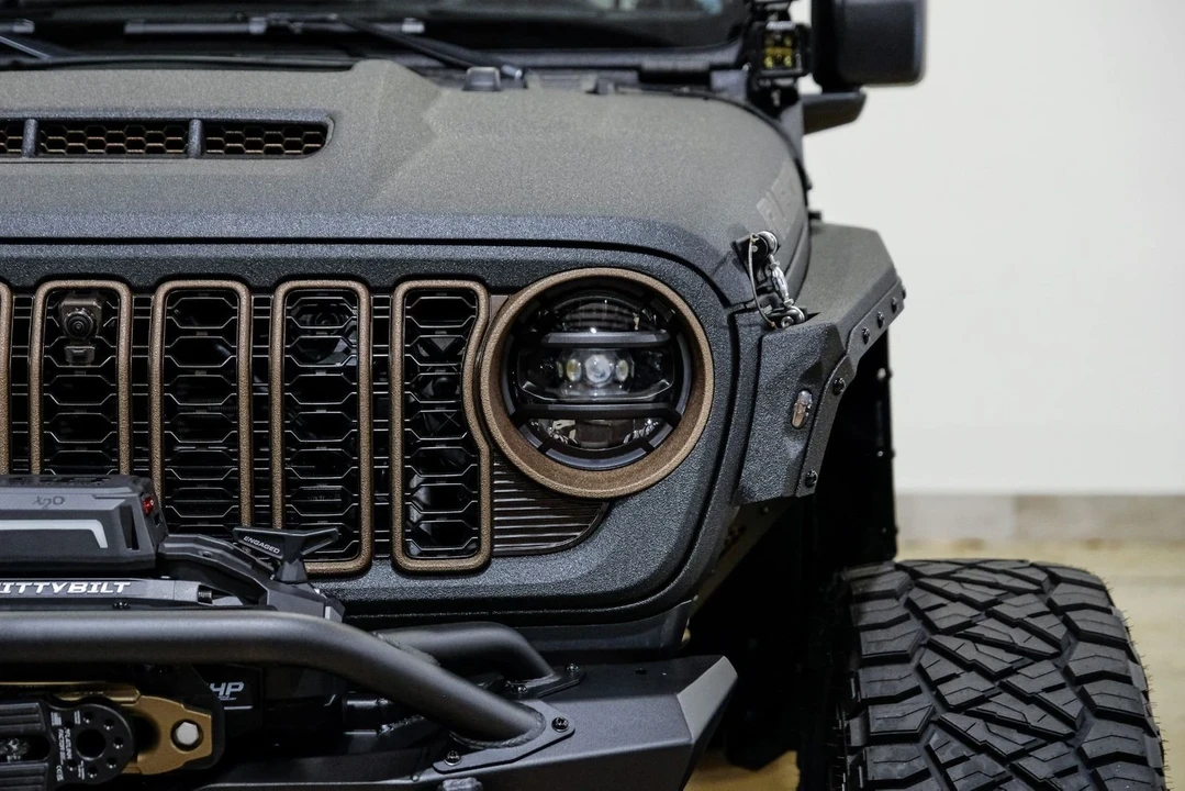 2025 Jeep JT Gladiator - Image 6 of 12
