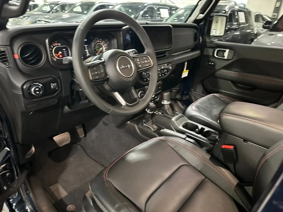 2025 Jeep JT Gladiator - Image 7 of 14