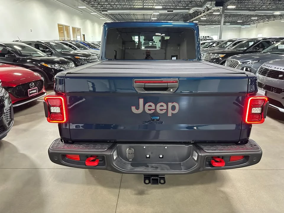 2025 Jeep JT Gladiator - Image 3 of 14