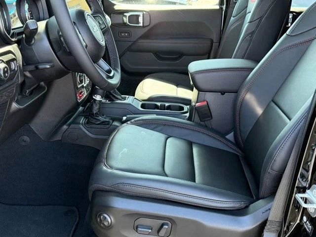 2025 Jeep JT Gladiator - Image 12 of 12