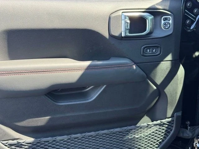 2025 Jeep JT Gladiator - Image 11 of 12