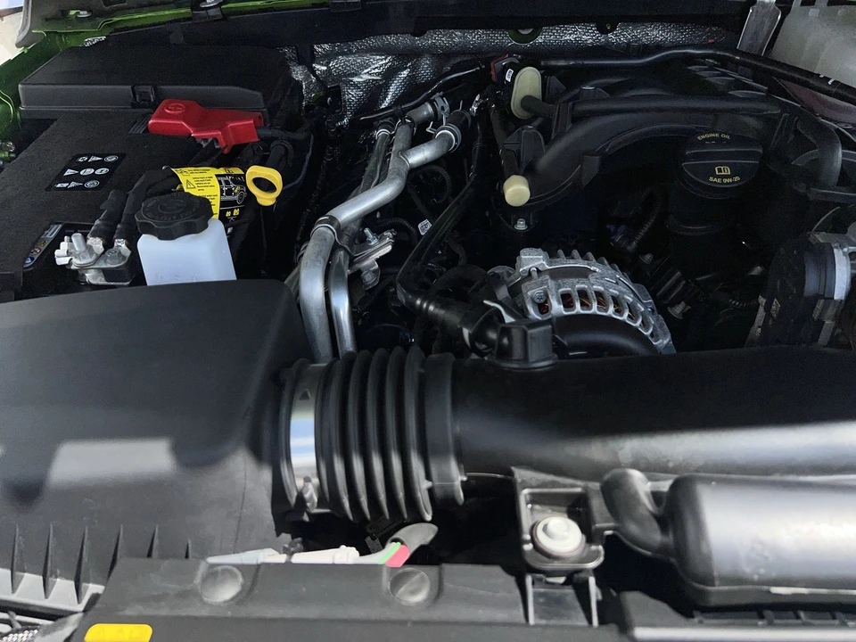 2025 Jeep JT Gladiator - Image 22 of 31