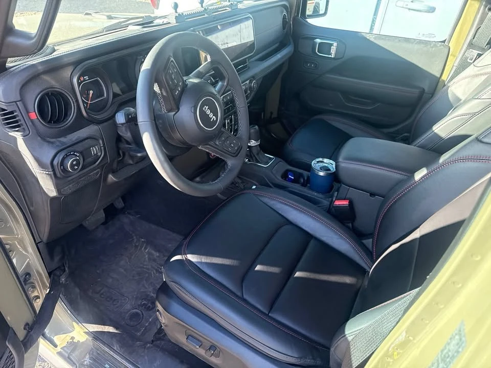 2025 Jeep JT Gladiator - Image 6 of 17