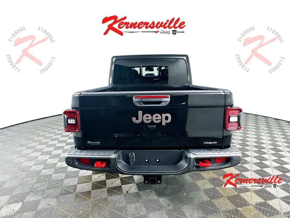 2025 Jeep JT Gladiator - Image 6 of 12