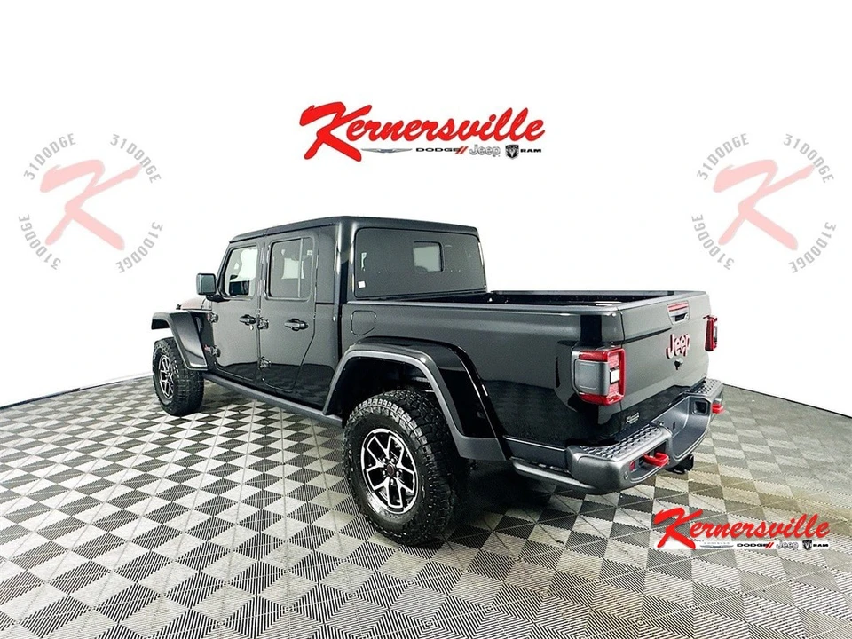 2025 Jeep JT Gladiator - Image 5 of 12