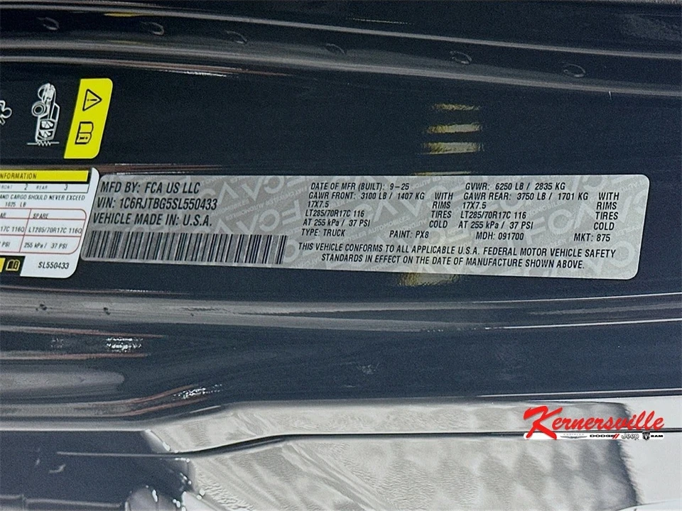 2025 Jeep JT Gladiator - Image 19 of 21