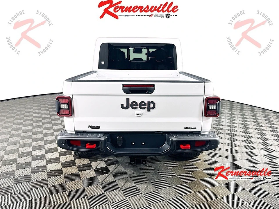2025 Jeep JT Gladiator - Image 6 of 12