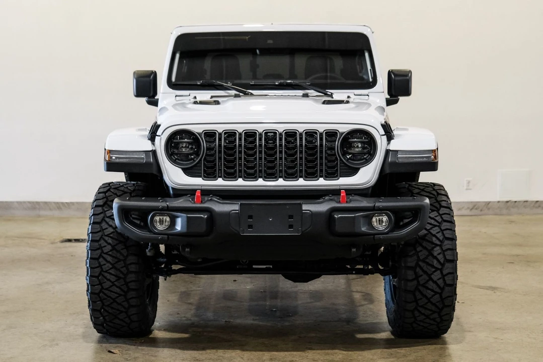 2025 Jeep JT Gladiator - Image 2 of 12