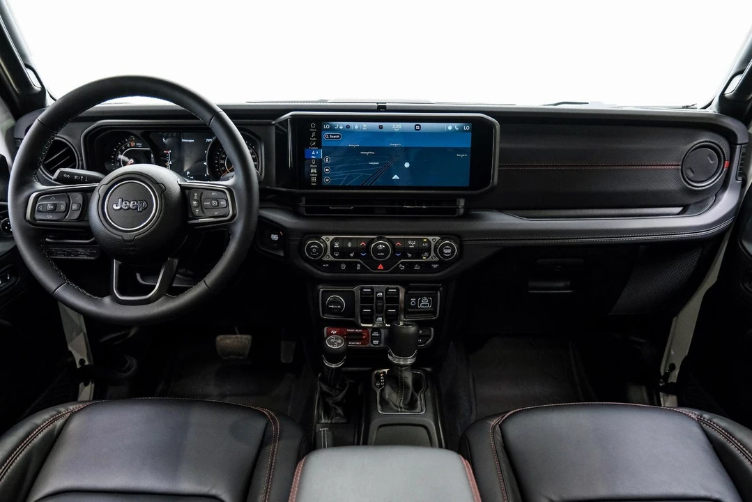 2025 Jeep JT Gladiator - Image 10 of 12