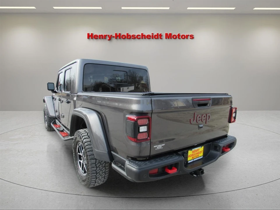 2025 Jeep JT Gladiator - Image 11 of 12