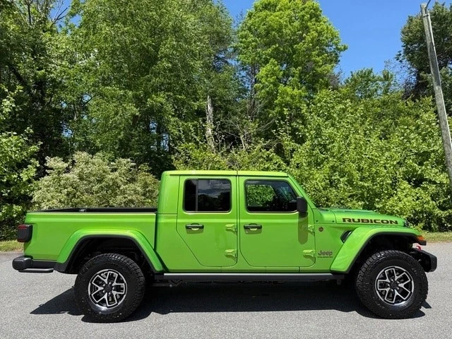 2025 Jeep JT Gladiator - Image 6 of 21