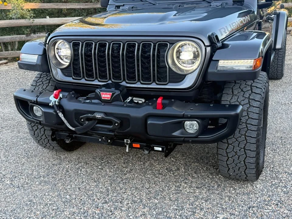 2025 Jeep JT Gladiator - Image 3 of 15