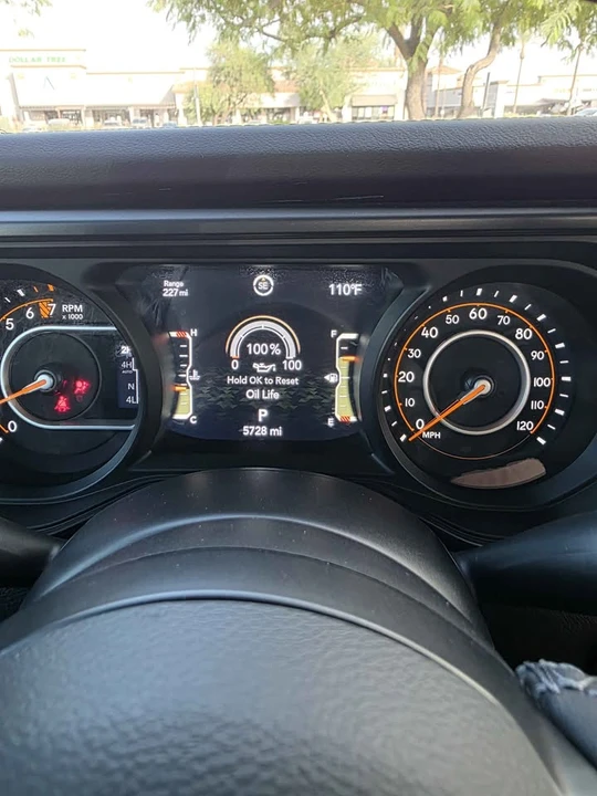 2025 Jeep JT Gladiator - Image 11 of 11