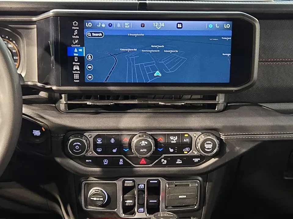 2025 Jeep JT Gladiator - Image 12 of 13