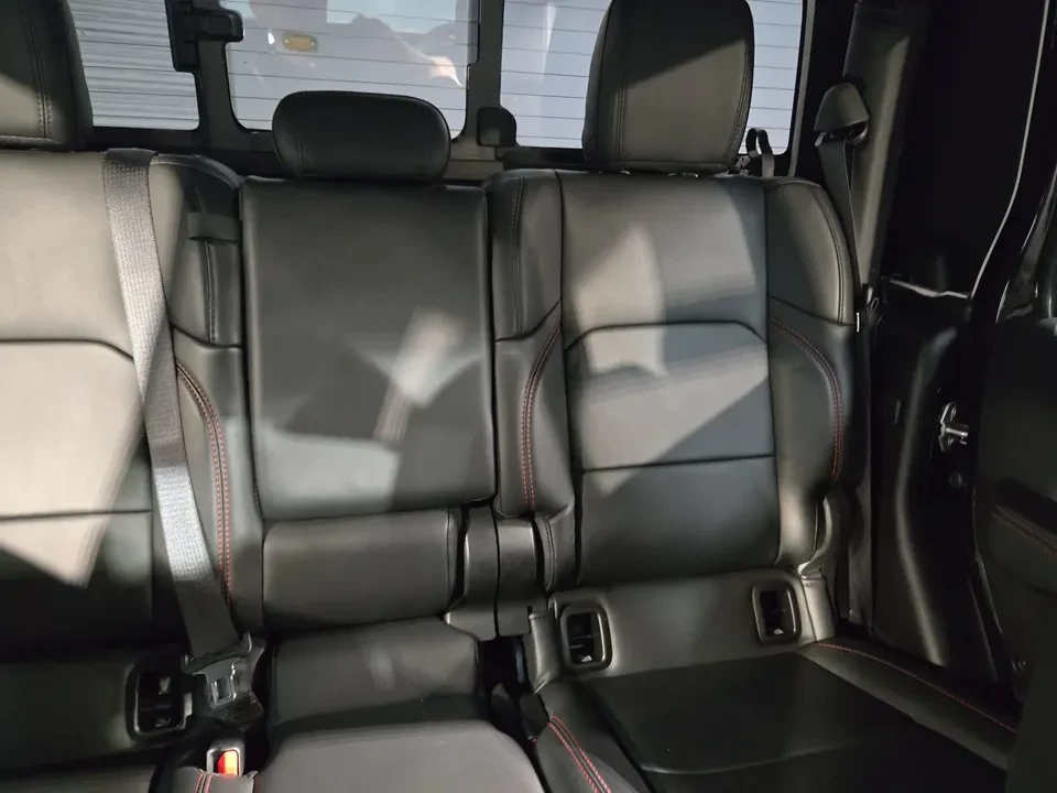 2025 Jeep JT Gladiator - Image 13 of 13